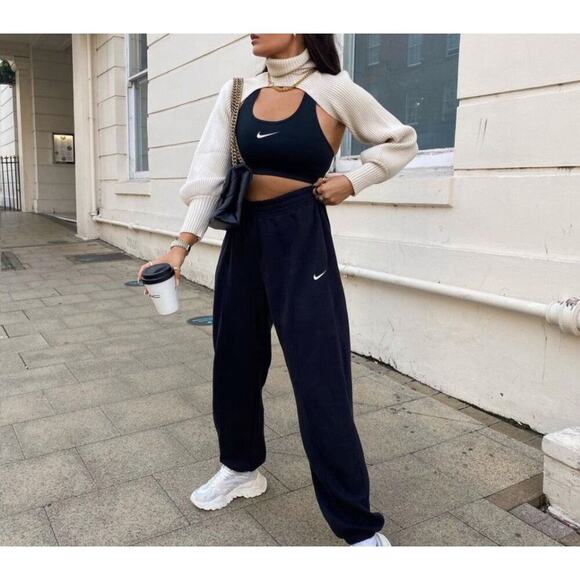 NWT Zara Cream Turtleneck Sleeve Scarf Sweater Size Medium - Picture 1 of 5